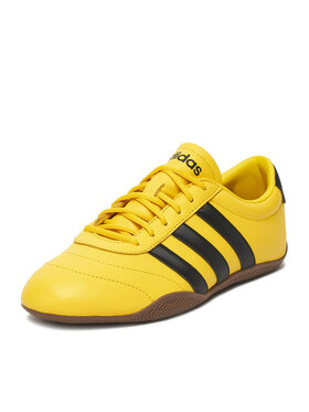 Αθλητικά adidas φωτογραφία