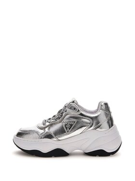 Guess Guess Sneakersy 171205 Srebrny