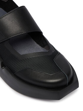 Αθλητικά United Nude