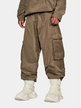 MADE BY SOCIETY MADE BY SOCIETY Spodnie materiałowe Pantaloni Pure Form - P17658 Brązowy Basic Fit