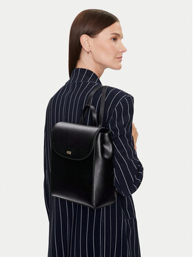 DKNY Nahrbtnik Bryant Flap Backpack R21K3R76 Črna