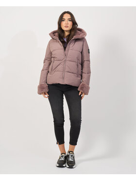 Refrigue abbigliamento store