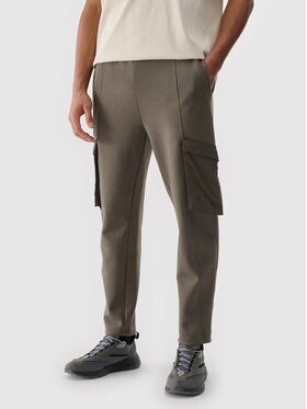 4F 4F Spodnie materiałowe 4FWSS25TTROM0990-80S Brązowy Regular Fit