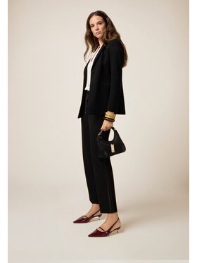 Oltre Oltre Pantaloni di tessuto P824J002375N033 Nero Regular Fit