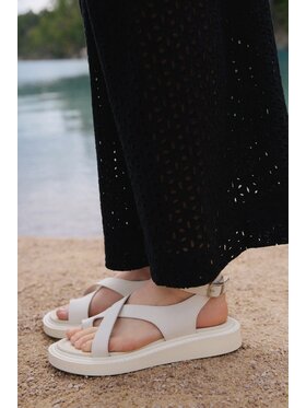 Estro Estro Σανδάλια ER00114749 Λευκό