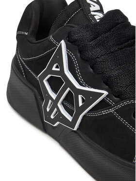 Αθλητικά Naked Wolfe φωτογραφία