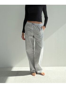 Le Songe Le Songe Spodnie materiałowe LOLA Szary Basic Fit