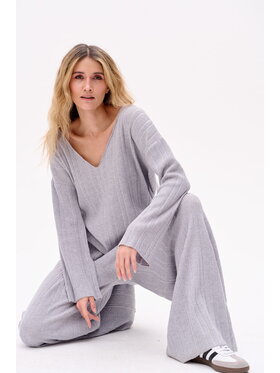 blue shadow blue shadow Sweter Debi Szary Regular Fit