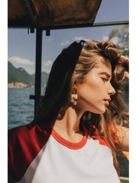 Guess Guess T-Shirt 183867 Czerwony Classic Fit