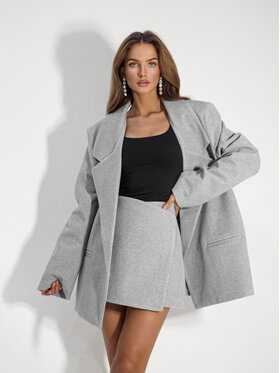 LilaLou LilaLou Szorty materiałowe Lana Szary jasny Regular Fit