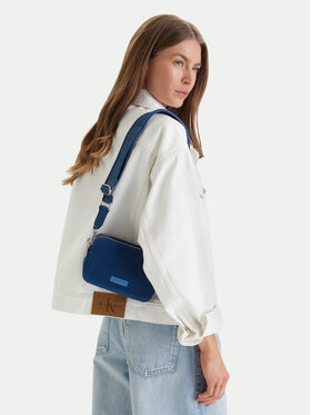 Calvin Klein Calvin Klein Ročna torba Webbing Strap Canvas Camera Bag LV04F3385G Modra
