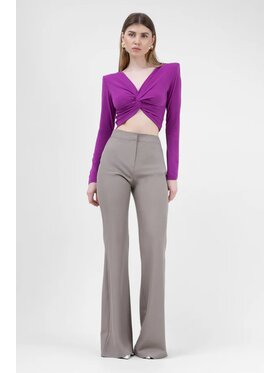 Bluzat Bluzat Bluzka Krótszy top w kolorze fioletowym z wiązaniem. Fioletowy Slim Fit