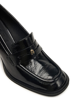 Κλειστά παπούτσια Furla φωτογραφία