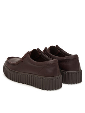 Κλειστά παπούτσια Clarks