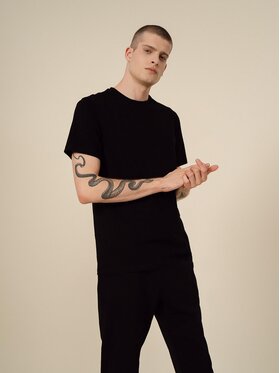 Outhorn Outhorn Marškinėliai OTHSS23TTSHM447 Juoda Regular Fit