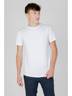 Armani Exchange Armani Exchange T-Shirt 8NZT84 Z8M9Z Biały Casual Fit