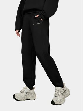 MADE BY SOCIETY MADE BY SOCIETY Spodnie materiałowe Pantaloni Jogger - P26594 Czarny Basic Fit