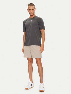 T-Shirt adidas φωτογραφία