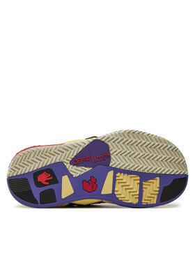 Αθλητικά Off-White φωτογραφία