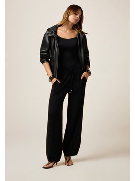 Oltre Oltre Pantaloni di tessuto P665J002342N033 Nero Baggy Fit