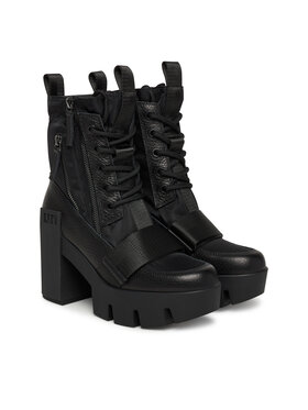 Μποτίνια United Nude