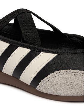 Μπαλαρίνες adidas