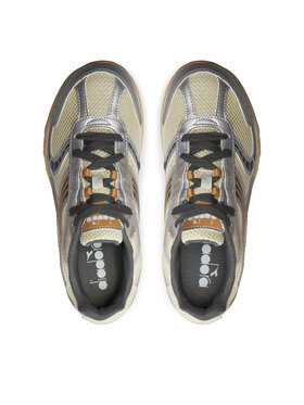 Αθλητικά Diadora φωτογραφία