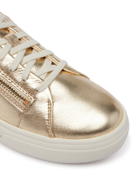 Αθλητικά Clarks