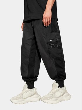 MADE BY SOCIETY MADE BY SOCIETY Spodnie materiałowe BLOCK DROP Pants - P17791 Czarny Basic Fit