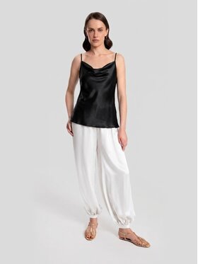 Cat&Cat Cat&Cat Top jedwabny z dekoltem woda Černá Regular Fit