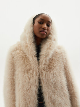 Γούνα YES LONDON φωτογραφία