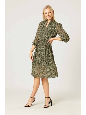 QUIOSQUE QUIOSQUE Sukienka codzienna DR2115 Kolorowy Regular Fit