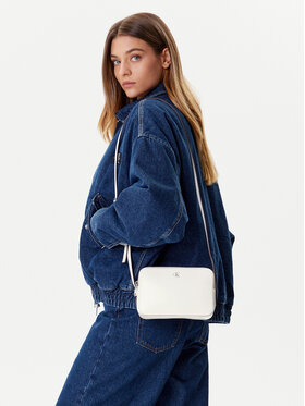 Calvin Klein Calvin Klein Ročna torba Ck Camera Bag LV04F3173G Bela