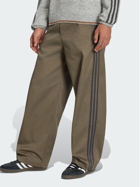 adidas adidas Spodnie materiałowe 164899 Brązowy Loose Fit