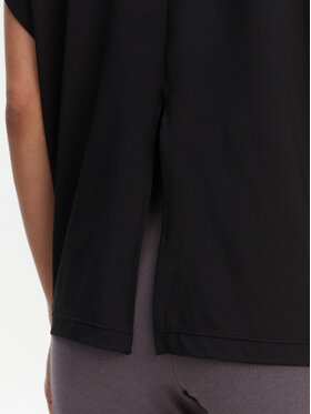 T-Shirt adidas φωτογραφία