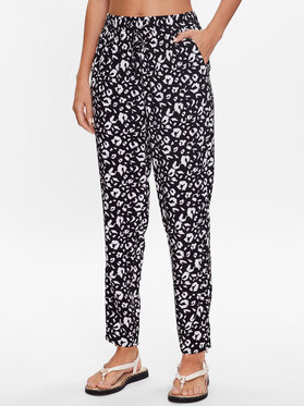 s.Oliver s.Oliver Hlače 2132619 Crna Relaxed Fit