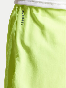 Αθλητικό σορτς adidas φωτογραφία