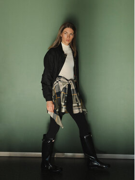 Hunter Hunter Преходно яке Leith HARW0065251 Черен Oversize
