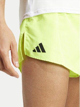 Αθλητικό σορτς adidas φωτογραφία