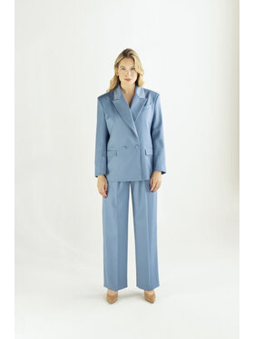 Justyna Ołtarzewska Justyna Ołtarzewska Spodnie materiałowe Spodnie Kind of Blue Niebieski Classic Fit