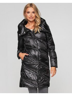 Perso Perso Płaszcz zimowy z ukośnym pikowaniem Czarny Slim Fit
