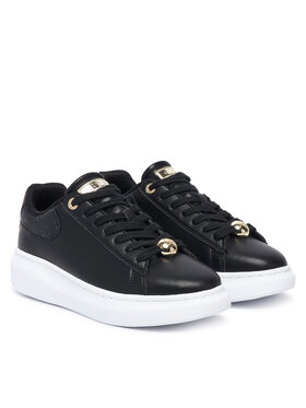 Αθλητικά Guess