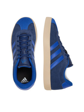 Αθλητικά adidas φωτογραφία