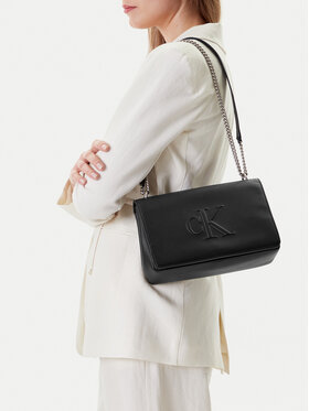 Calvin Klein Jeans Calvin Klein Jeans Τσάντα Sculpted Ew Flap Conv Chain LV04K3035G Μαύρο