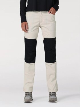 Wrangler Wrangler Spodnie materiałowe REINFORCED SOFTSHELL PANT Biały Regular Fit