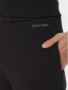 Calvin Klein Spodnji Del Trenirke Metallic Micro Logo Jogger K20K206965 Črna Regular Fit