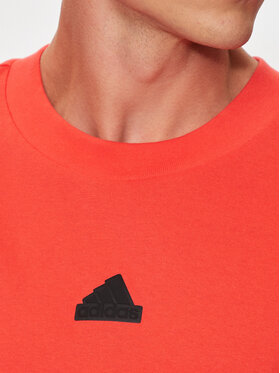 T-Shirt adidas φωτογραφία