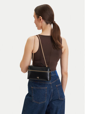 Calvin Klein Calvin Klein Handtasche Ck Beauty Case On Chain LV04F1134G Schwarz