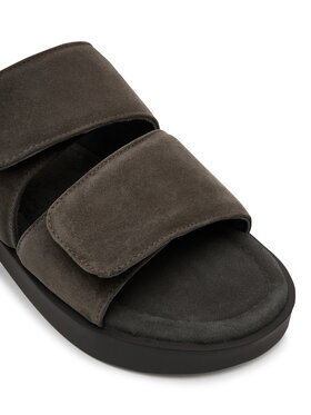 Παντόφλες Inuikii φωτογραφία