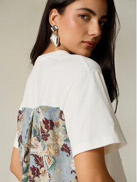 Oltre Oltre T-shirt G06OJ104920N001 Bianco Regular Fit